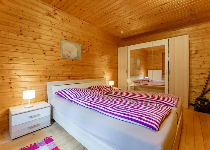 Karawankenpanorama L *